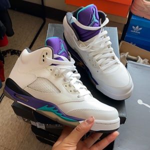 Jordan 5 🍇